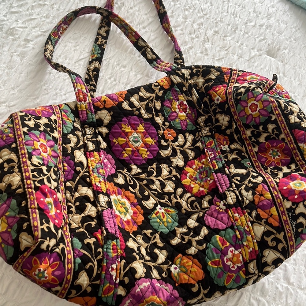 Vera Bradley Suzani XL duffel bag 26½" x 11" x 13½" with 16½" strap drop
